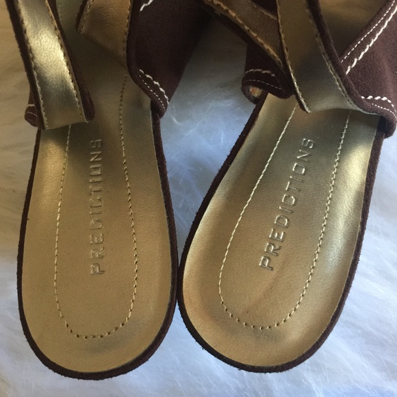 🌺Predictions Brown Buckle Peep Toe Heels 6.5 - Picture 11 of 12